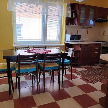 Apartman U Anny Strba Exterior photo