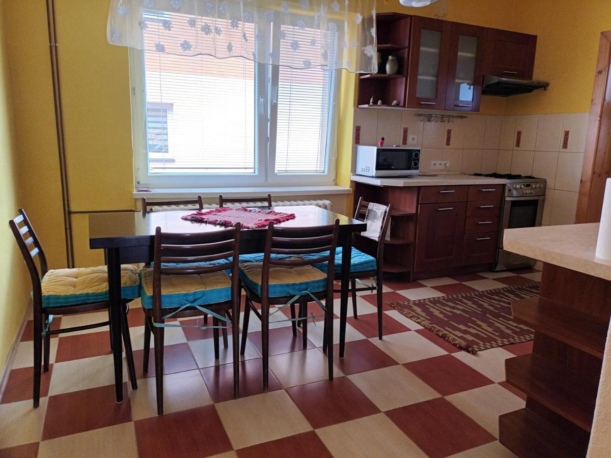 Apartman U Anny Strba Exterior photo