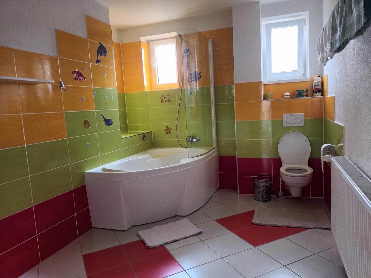 Apartman U Anny Strba Exterior photo